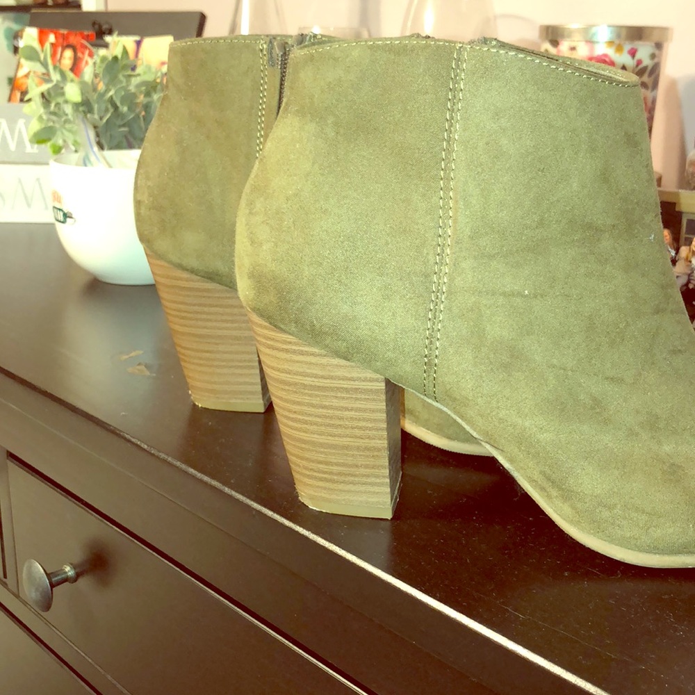 Old Navy Booties